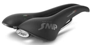 SELLE SMP SADDLE WELL M1 BLACK